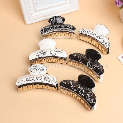 Hair clip 9 cm acrylic large black and white dot drill clip manufacturer direct sales to sample customization.