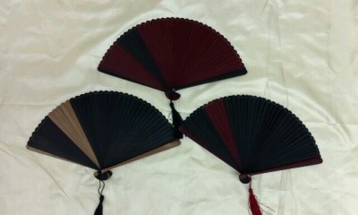 The hand wearing full bamboo fan Zhu Shan South Korea small woman