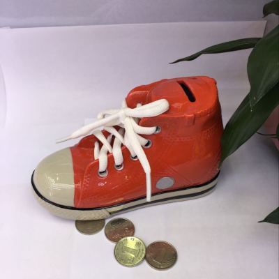 New Ceramic Shoes Savings Bank Wedding Gifts Domestic Ornaments Hands