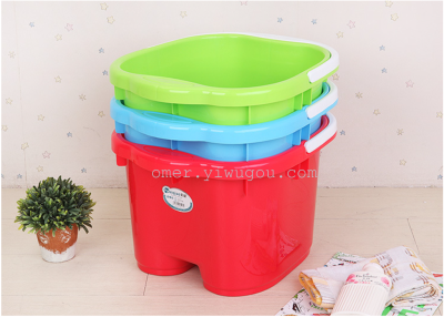 Fashion Colorful Foot Bath Bucket New Environmental Protection Foot Barrel with Pulley Massage Bar Plastic Foot Barrel