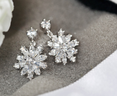 Super flash snow shining crystal earrings temperament temperament Zircon Earrings all-match female