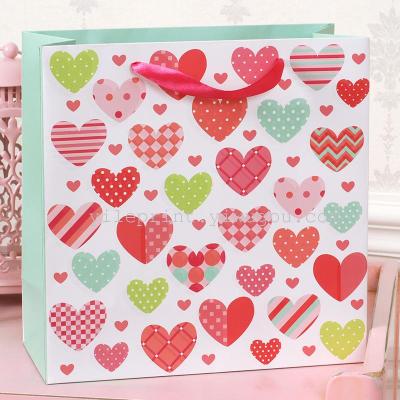 Factory outlets, Valentine's day love gift bags, paper bags