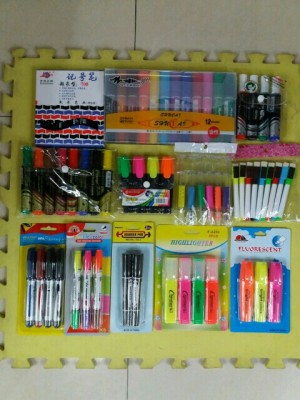 Marker pen, whiteboard pen, fluorescent pen, C D pen, paint pen.