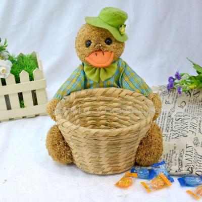 Straw animal holding basket basket Easter candy garden green Home Furnishing decorative basket
