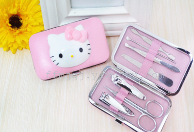 The new Hello Kitty Manicure kit cute 7 piece