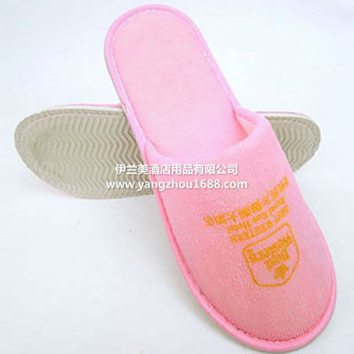 Hotel disposable slippers price discount manufacturers wholesale towels slippers