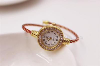 Europe and the explosion of Circular Diamond Ladies Watch Gold luxurious Quartz Bracelet Watch