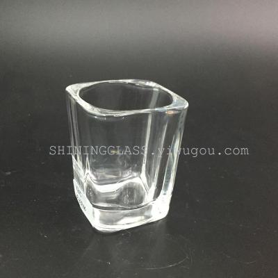 A small glass glass cup four small liquor cup a dry glass