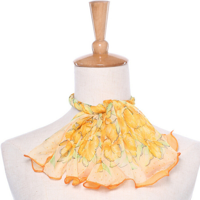 The four seasons general professional adornment small square scarf The flower scarf in The ear flower scarf hair scarf.