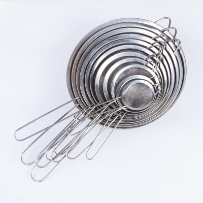 The flour oil leakage by stainless steel slag filtering screen mesh strainer leakage fine kitchen tools