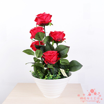 The red rose flower pot simulation decorative flower Desktop decoration flower shop room