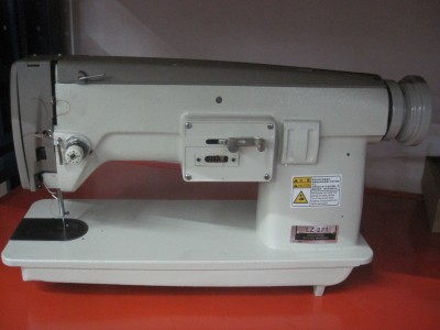 Supply wholesale single needle embroidery machine zigzag sewing machine embroidery machine