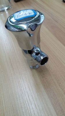 Middle East Delta valve. Large angle valve. All copper triangle valve series...