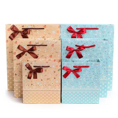 Factory outlets, small fresh gift bags