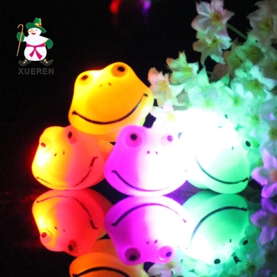 Winter super toy new creative frog light emitting ring cute bar fluorescent ring wholesale