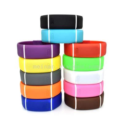 Go to watch the sale LED candy colored Bracelet watches sports Bracelet table student