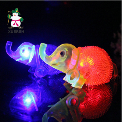 The new children's toys wholesale as light emitting whistle Nightlight whistle like children luminous toy animal