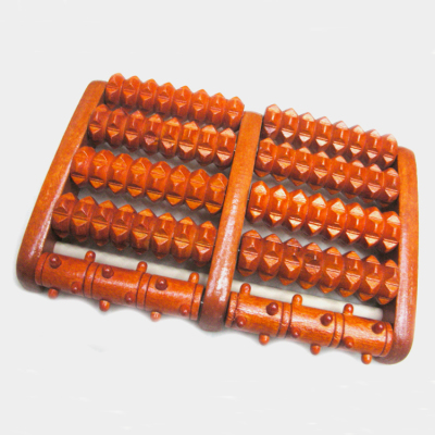 Factory direct sale the five rows of wooden massager foot massager