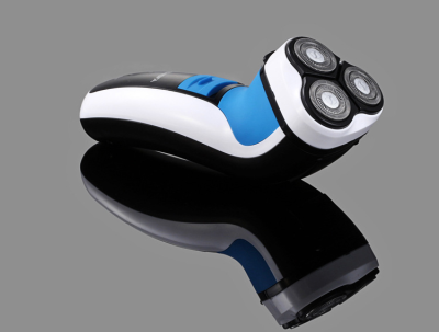 Shengfa 3303 three 3D men's razor head floating floating rotary cutter head three rechargeable shaver
