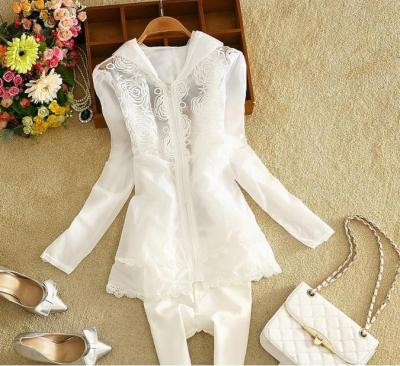 The new 2015 Korean summer sun protection clothing stitching lace roses in the long sleeved jacket sunscreen