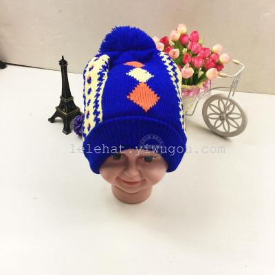 In the new winter knitted hat children children hat jacquard diamond cuffed hat cap wholesale baby set