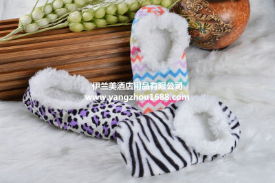 Lovely Blue Leopard slip waterproof warm bag with indoor Home Furnishing cotton mop