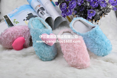 The explosion of warm spot plush slippers winter ladies shoes slippers Home Furnishing Office