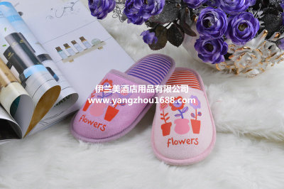 Solid color with embroidery flash Home Furnishing ladies slippers lovely soft and comfortable cotton slippers