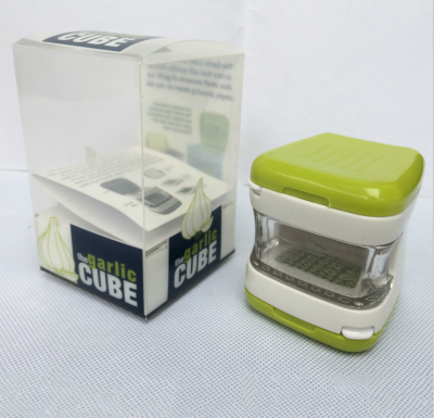 Foreign trade wholesale Garlic Cube multifunctional garlic cutter kitchen gadget garlic machine