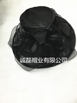 South Korean version of the British wedding dress hat, cap.