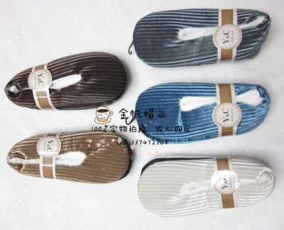 Foreign trade manufacturers spot winter warm men's floor shoes corduroy vertical stripes thickened with indoor shoes floor socks.