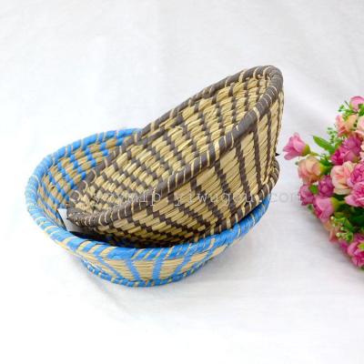 The manual straw storage basket Home Furnishing gift basket containing candy storage basket