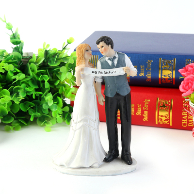 Manufacturers of creative wedding anniversary doll aesthetic european-style cake top decoration resin doll decorations