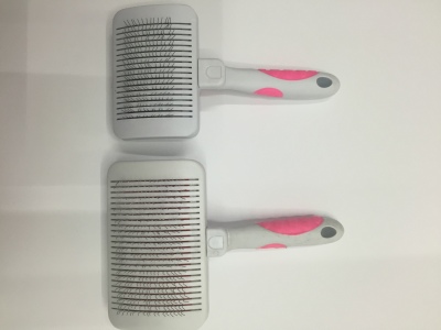 Semi-automatic push hair comb telescopic push hair pin comb in addition to waste hair comb dog brush pet dog supplies