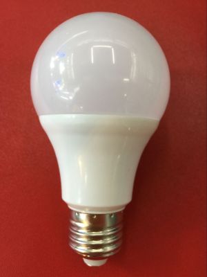 LED Light Export 7W Plastic Bag Aluminum LED Bulb