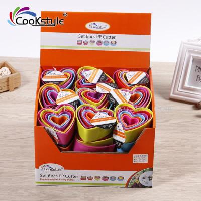 Heart-shaped cookies mould plastic die graphic cut fruit cookies flower rice and vegetable roll press