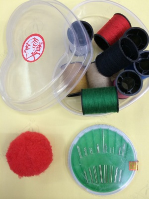 Sewing Kit, Sewing Kit. Needle-Threader