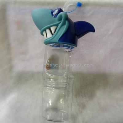 The shark's head of creative customizable cup