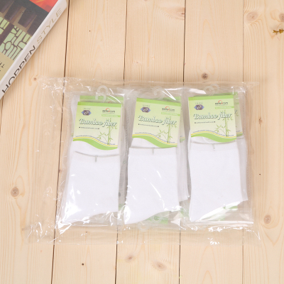 Ladies bamboo fiber white simple breathable comfortable socks show