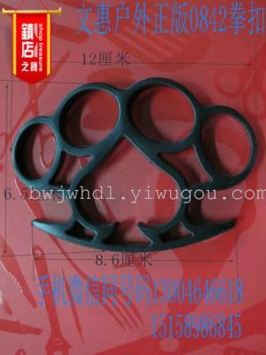 Wholesale factory prices buckle/842 black Boxing Boxing barbed iron iron four iron fist/finger