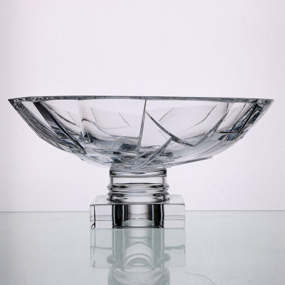 Czech Jihlava fruit bowl 335MM crack