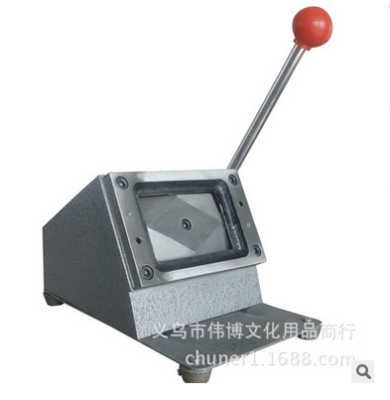 The factory supplies direct sale card cutting machine punch card cutting machine business card cutting machine cutting machine various types of machine quantity is large and excellent