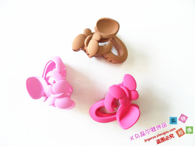 A variety of rubber paint manufacturers selling 6 cm plastic catch hair Hair Barrette