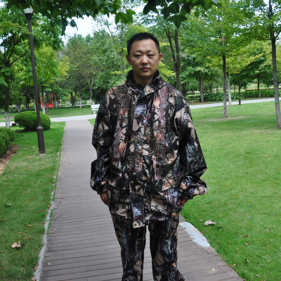 Manufacturers selling buffalo A with a single bionic camouflage camouflage suit hiking straps