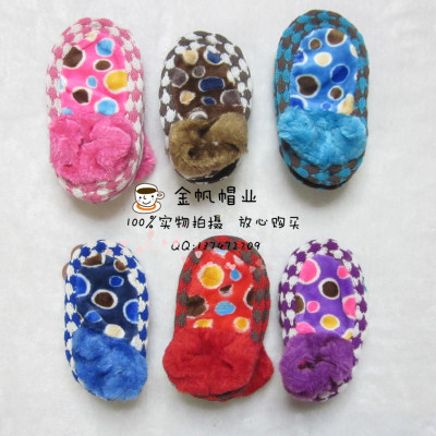 Low - price spot foreign trade export color point knitting wool fabric stitching children's wool floor board shoes.