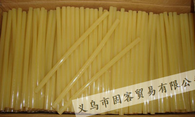 Whole box wholesale plastic electrothermal sol gun yellow hot melt heat capacity glue stick.