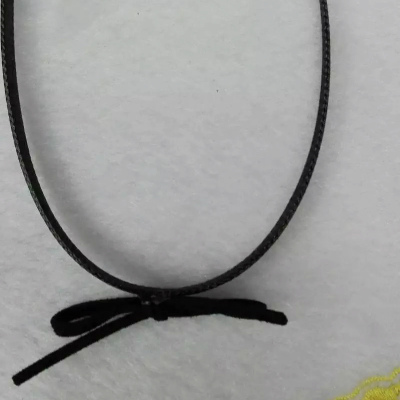 A long necklace with a bow style female tide