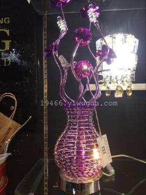 Direct manufacturers now simple European purple flower vase lamp aluminum wire room aluminium lamp