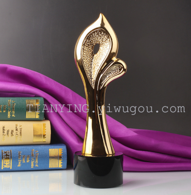 The gold medal of marriage custom creative gift gold trophy table Home Furnishing knot