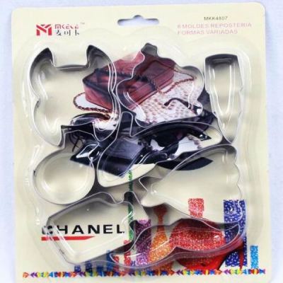 Stainless steel cookie mould - Chanel